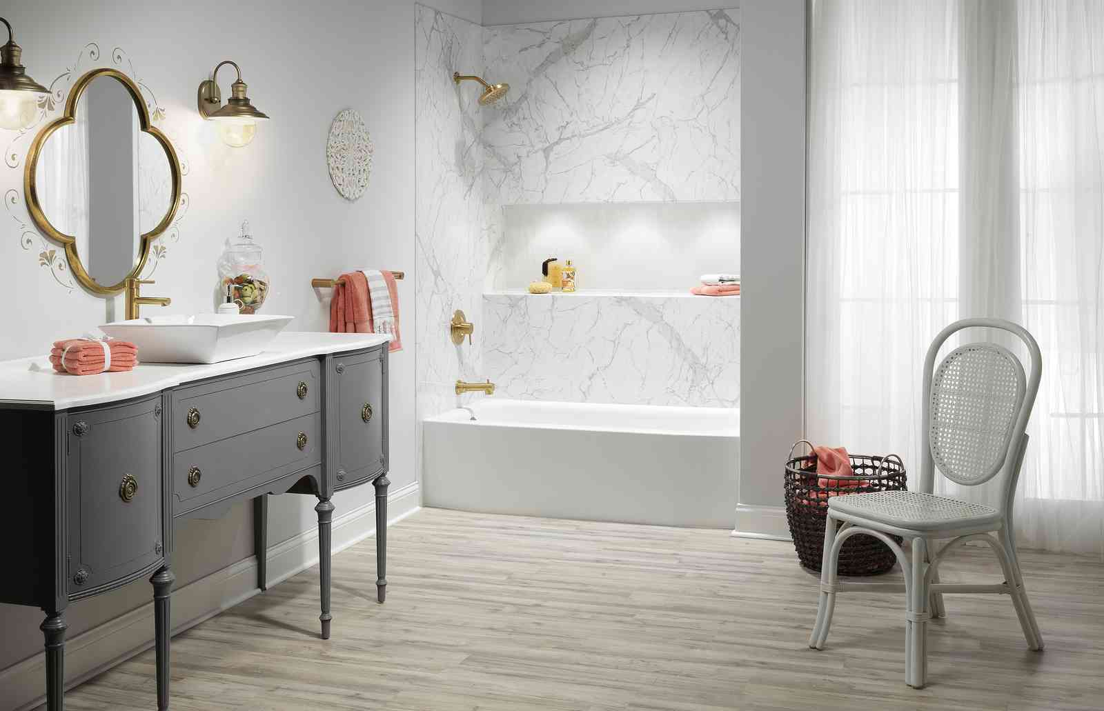 bathtub and vanity